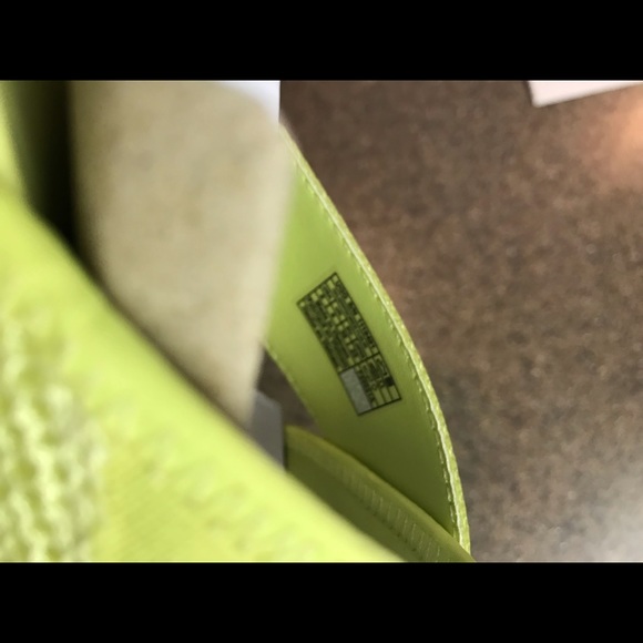 🆕 UGG Women's Emily Slide Sandal, Pollen (Yellow) MESH - Picture 5 of 7